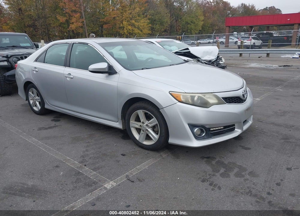 2013 TOYOTA CAMRY SE VIN: 4T1BF1FK7DU279608
