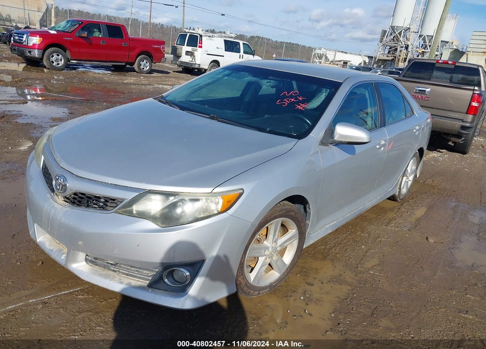 2014 TOYOTA CAMRY SE VIN: 4T1BF1FK1EU321983
