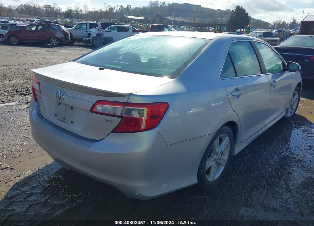 2014 TOYOTA CAMRY SE VIN: 4T1BF1FK1EU321983