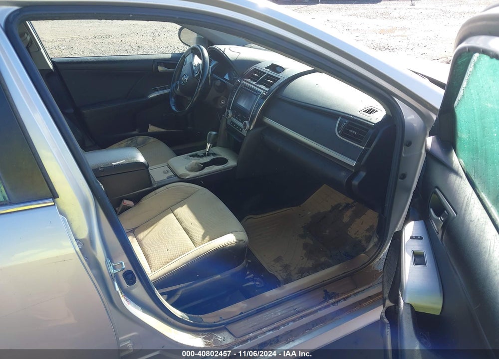 2014 TOYOTA CAMRY SE VIN: 4T1BF1FK1EU321983