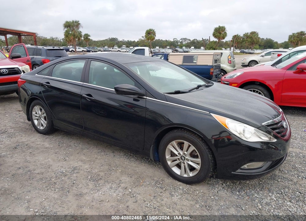 2013 HYUNDAI SONATA GLS VIN: 5NPEB4AC1DH807118