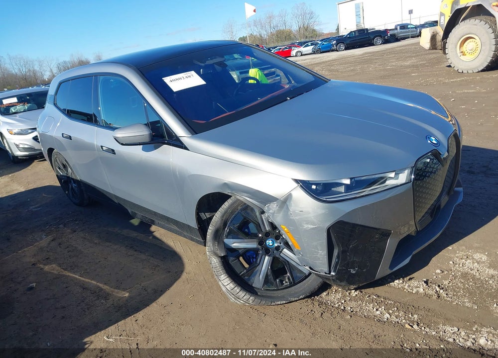 2024 BMW IX XDRIVE50 VIN: WB523CF0XRCN60964