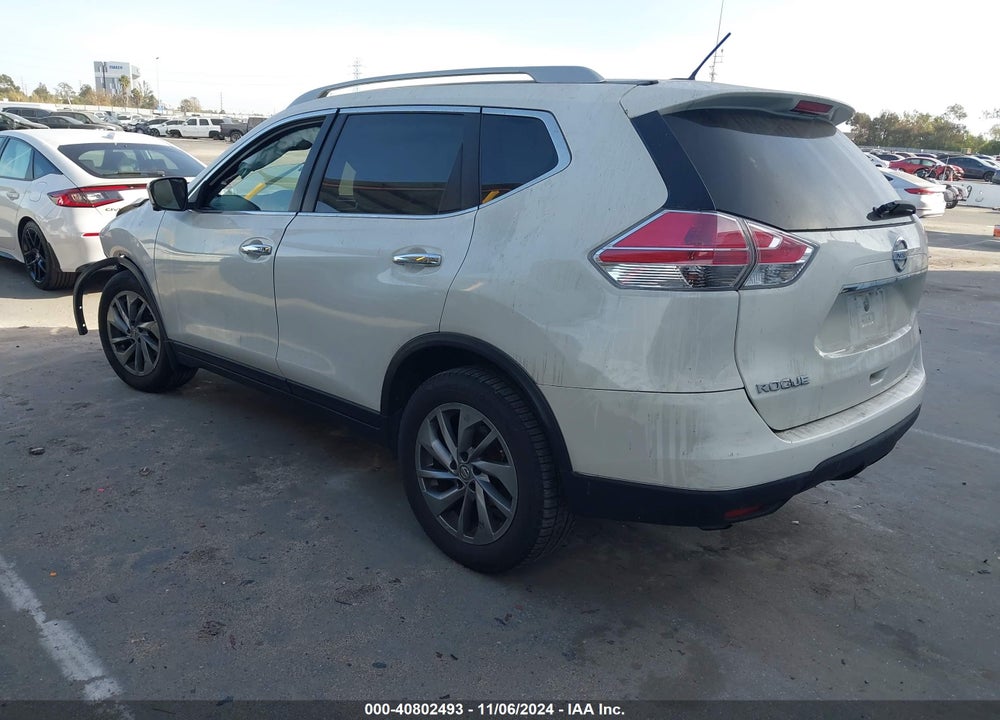 2015 NISSAN ROGUE SL VIN: 5N1AT2MT8FC815657