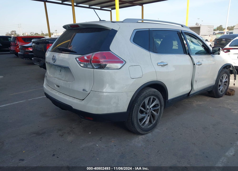 2015 NISSAN ROGUE SL VIN: 5N1AT2MT8FC815657