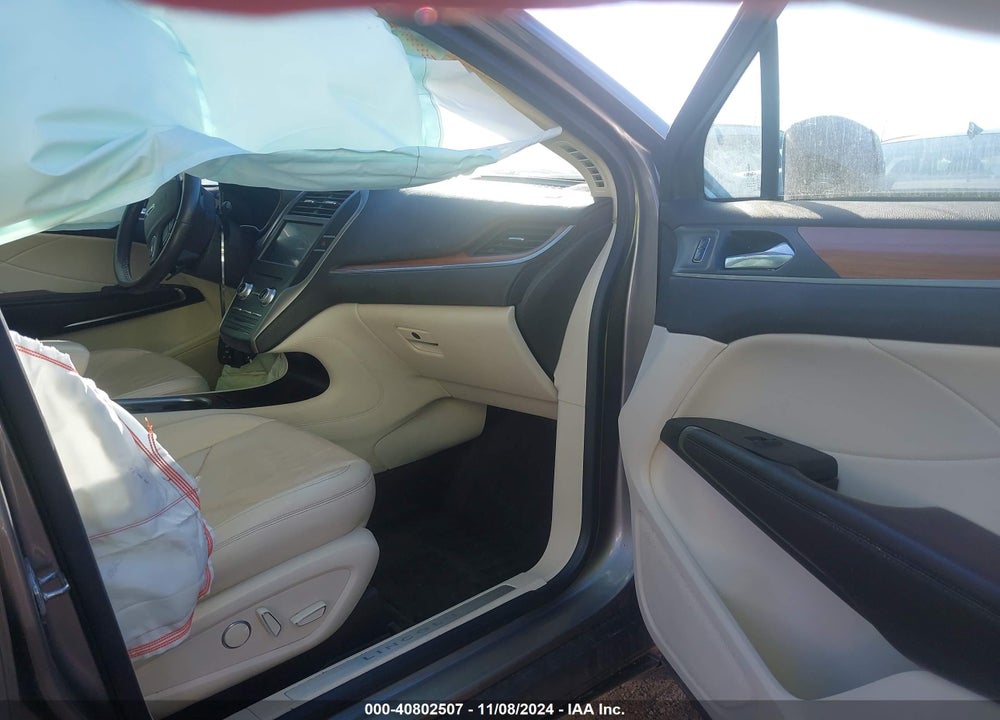 2016 LINCOLN MKC RESERVE VIN: 5LMTJ3DH1GUJ11924