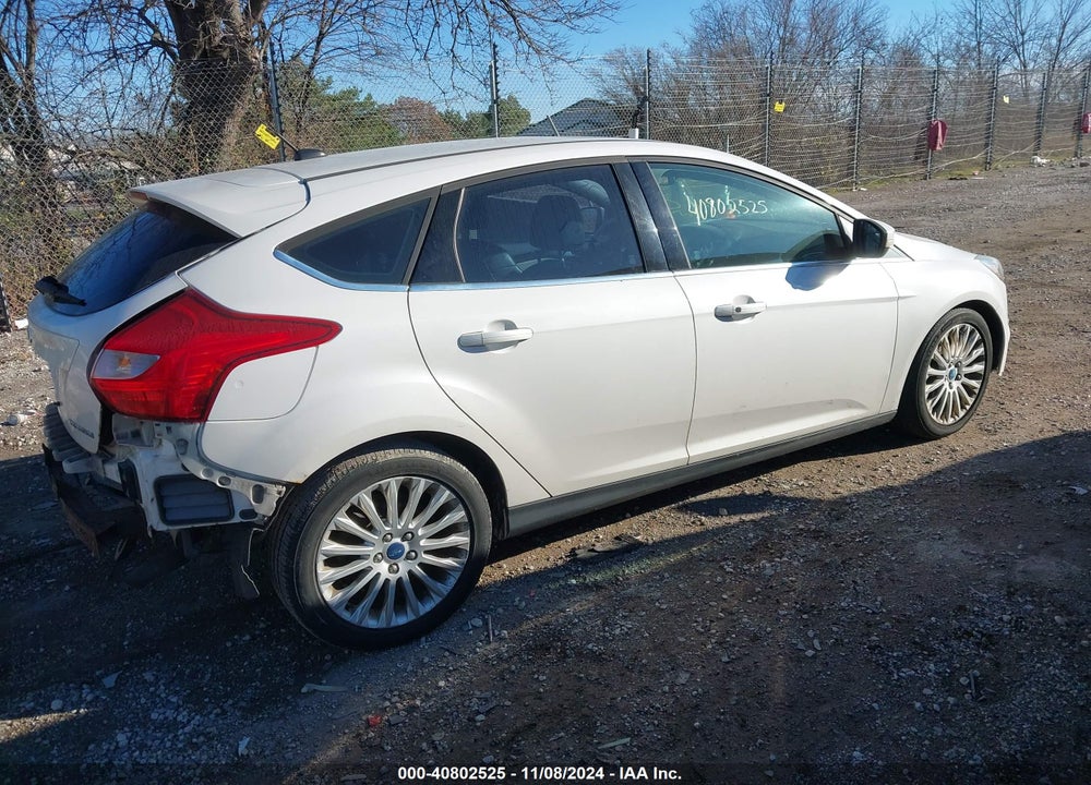 2012 FORD FOCUS TITANIUM VIN: 1FAHP3N29CL340329