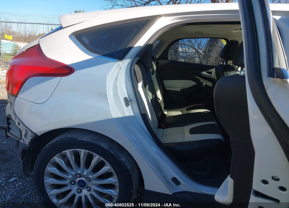 2012 FORD FOCUS TITANIUM VIN: 1FAHP3N29CL340329