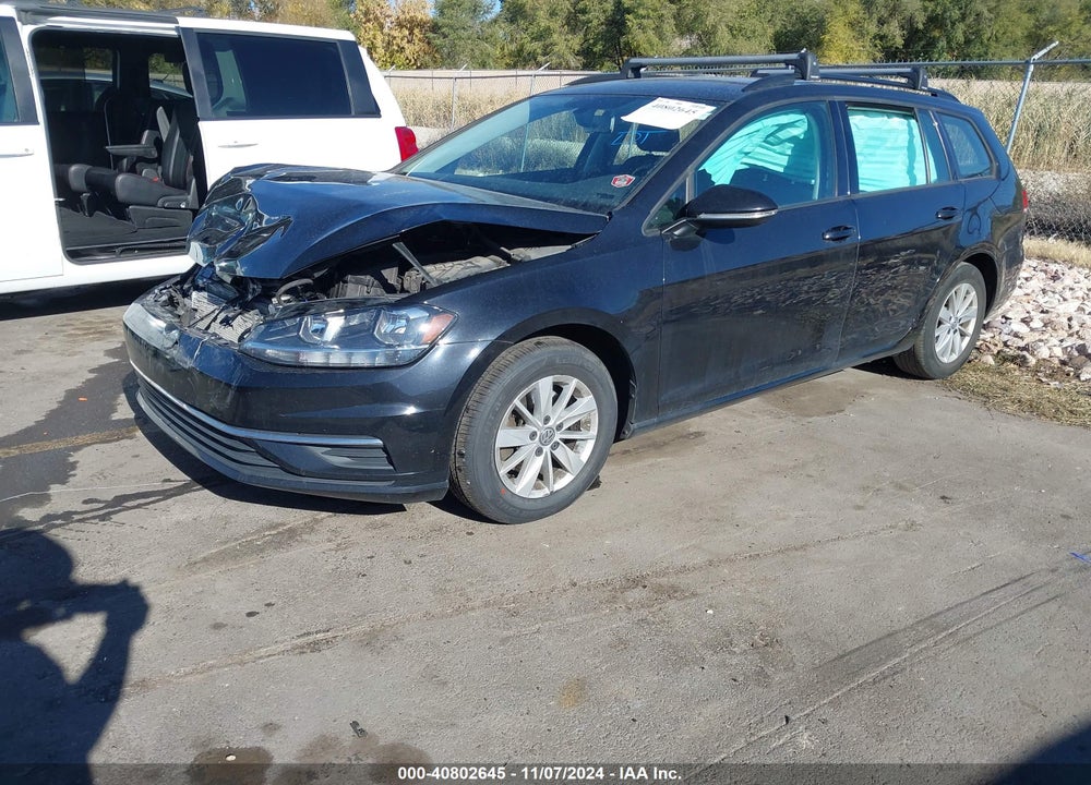 2018 VOLKSWAGEN GOLF SPORTWAGEN TSI S VIN: 3VW717AU0JM767770