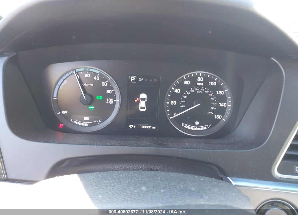 2017 HYUNDAI SONATA HYBRID VIN: KMHE34L39HA068695