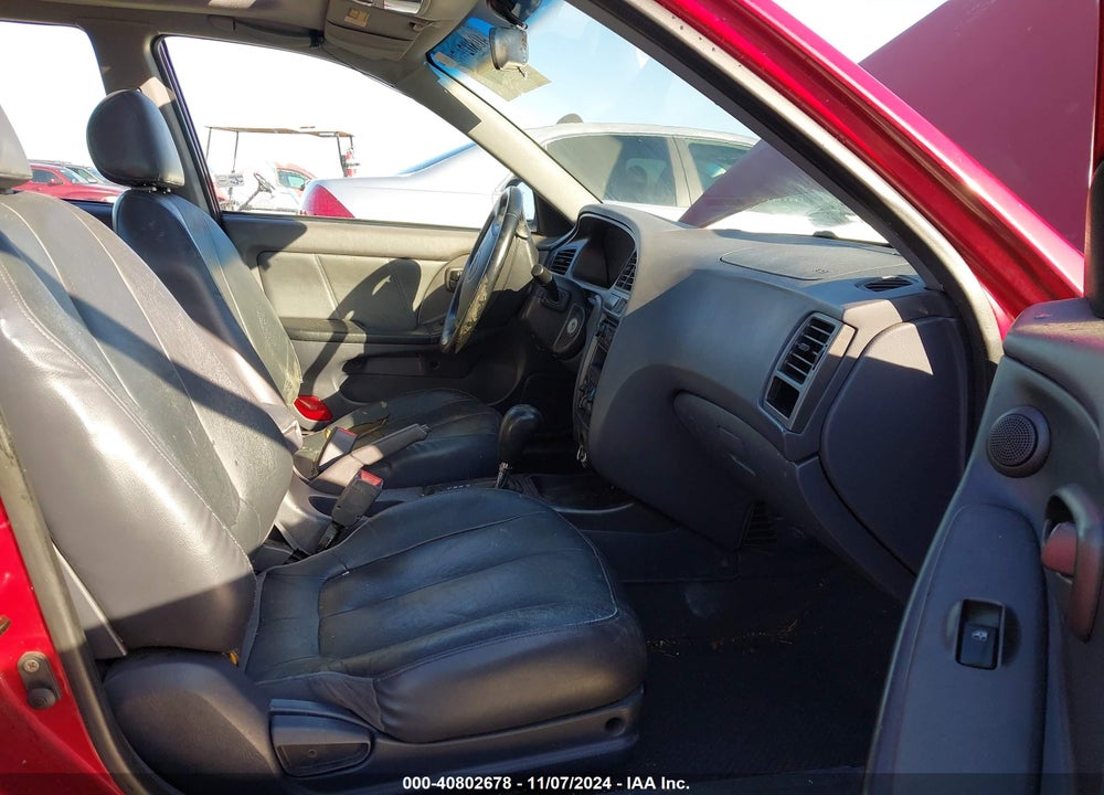 2003 HYUNDAI ELANTRA GLS/GT VIN: KMHDN45D23U700438