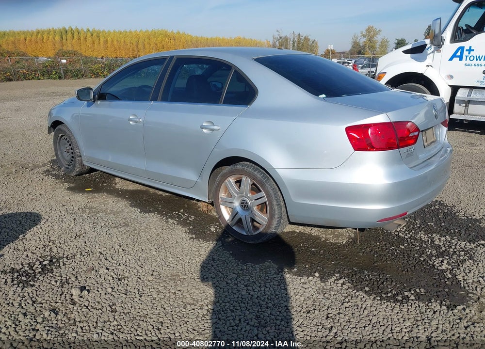 2013 VOLKSWAGEN JETTA 2.5L SE VIN: 3VWDX7AJXDM396614
