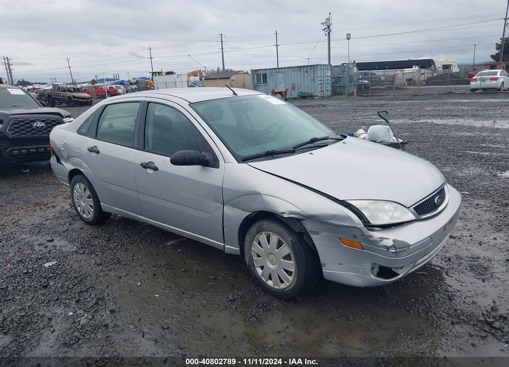 2005 FORD FOCUS ZX4 VIN: 1FAFP34NX5W177937