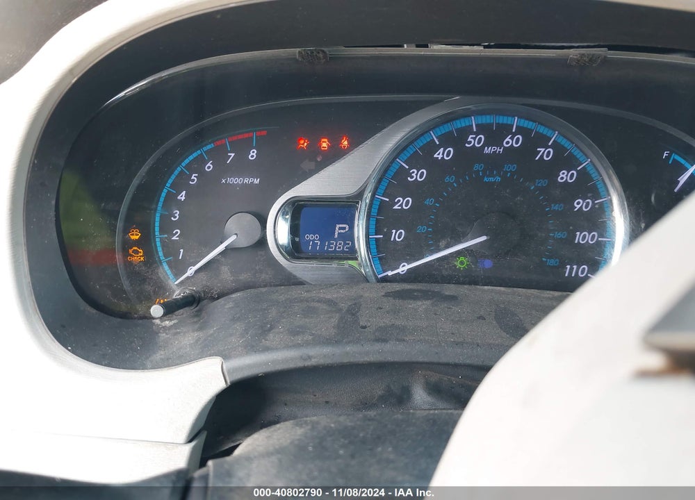 2011 TOYOTA SIENNA XLE LIMITED VIN: 5TDDK3DCXBS001173