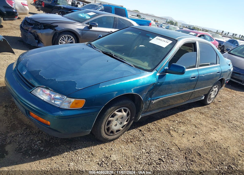 1994 HONDA ACCORD LX/EX VIN: 1HGCD5630RA096088
