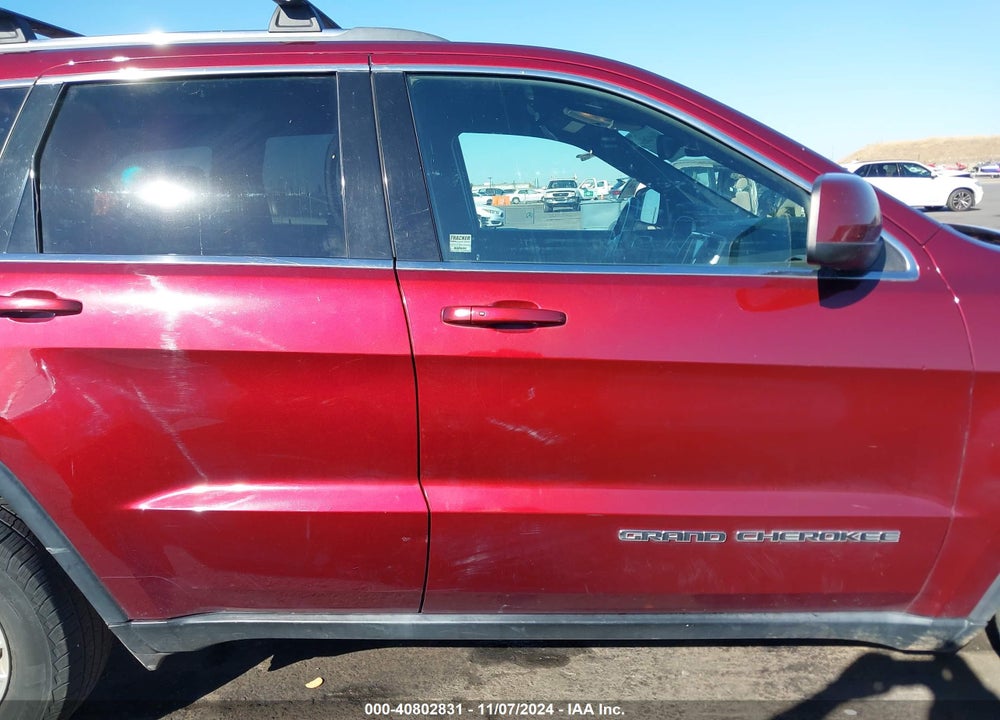 2017 JEEP GRAND CHEROKEE LAREDO 4X4 VIN: 1C4RJFAGXHC608718