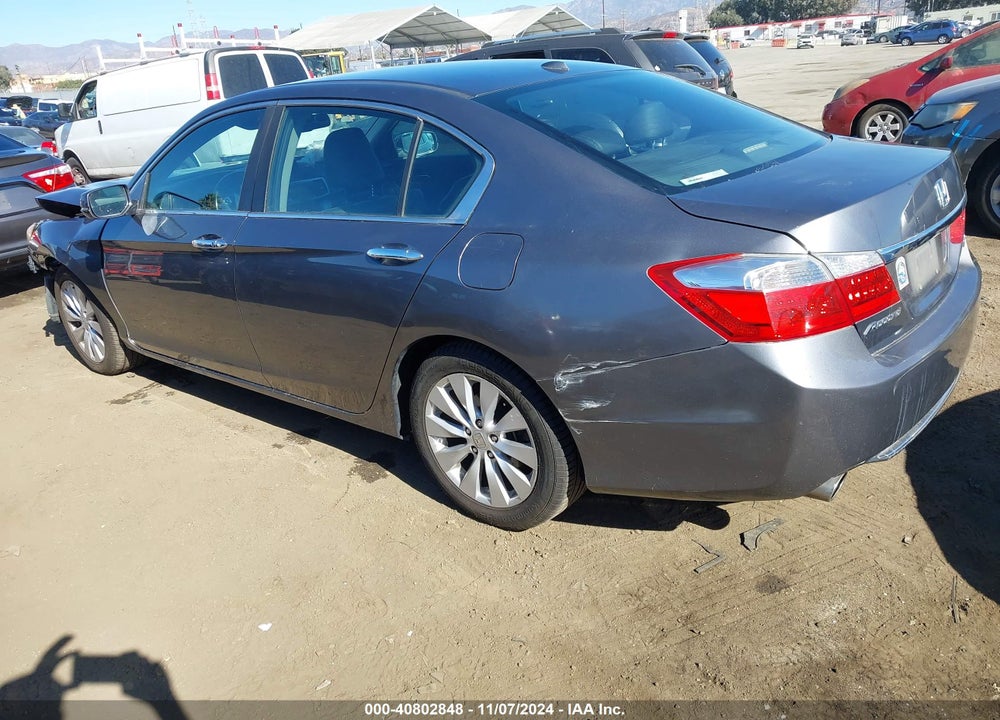 2013 HONDA ACCORD EX-L V-6 VIN: 1HGCR3F88DA042872
