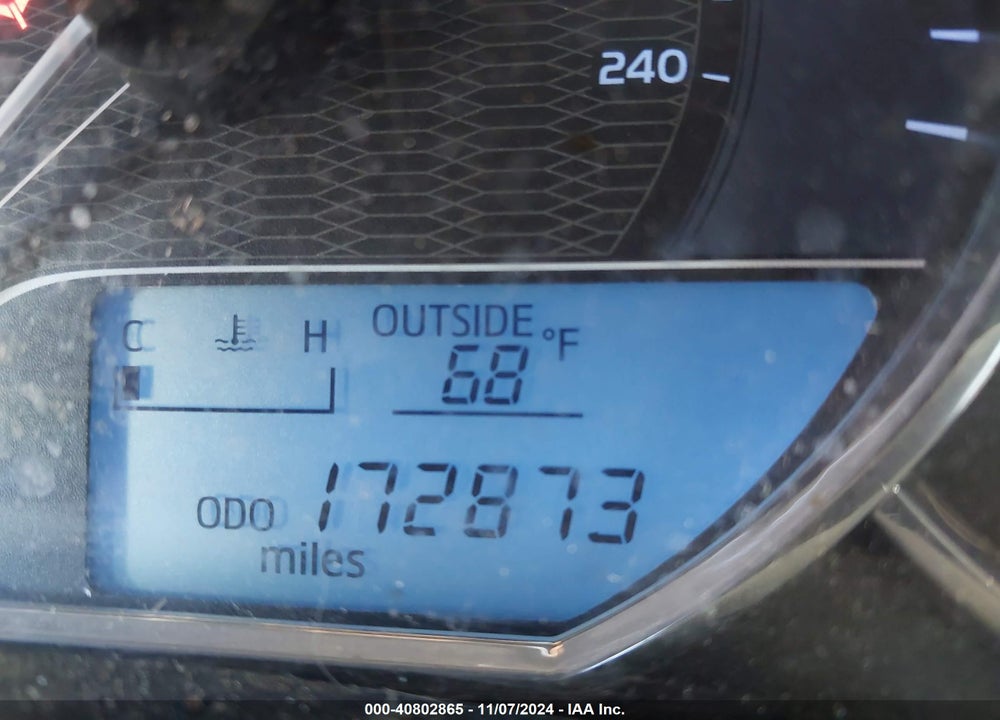 2014 TOYOTA COROLLA LE VIN: 5YFBURHE7EP164974