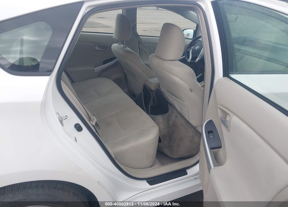 2011 TOYOTA PRIUS TWO VIN: JTDKN3DU9B5313692