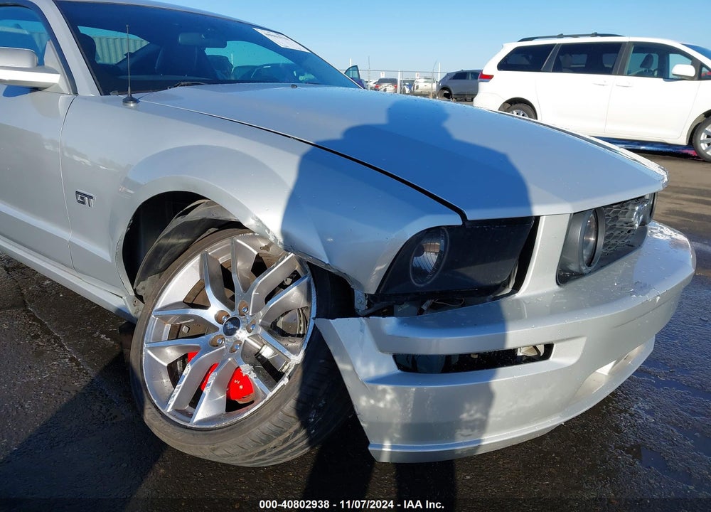 2005 FORD MUSTANG GT DELUXE/GT PREMIUM VIN: 1ZVHT82H555158014