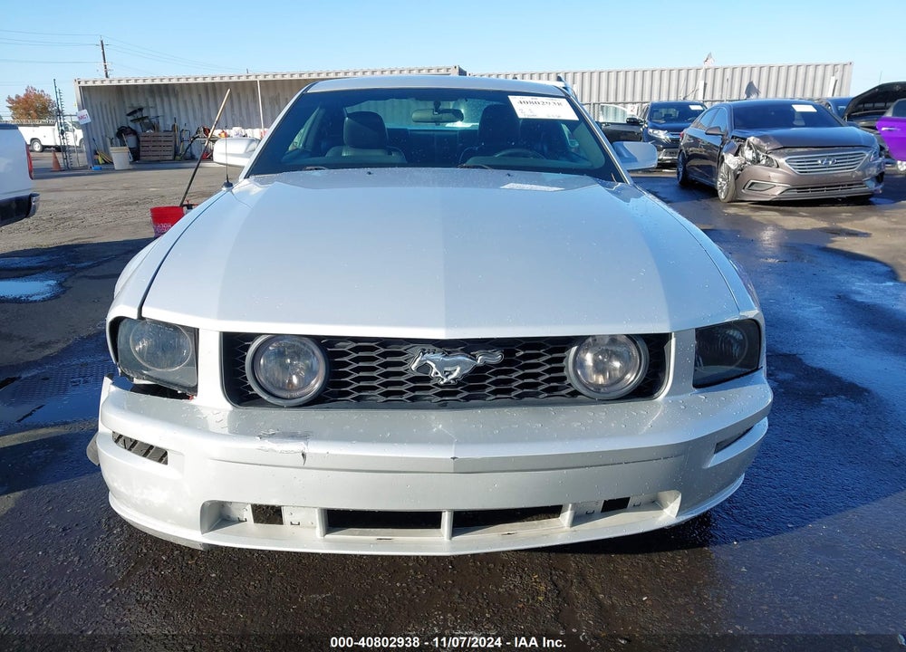 2005 FORD MUSTANG GT DELUXE/GT PREMIUM VIN: 1ZVHT82H555158014