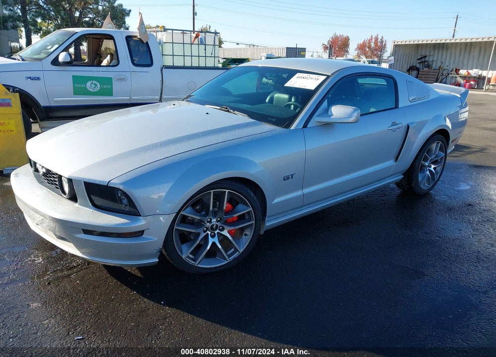 2005 FORD MUSTANG GT DELUXE/GT PREMIUM VIN: 1ZVHT82H555158014