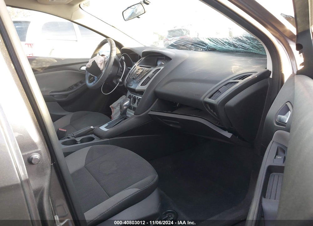 2014 FORD FOCUS SE VIN: 1FADP3F26EL248076