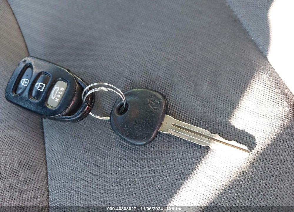 2011 HYUNDAI ELANTRA GLS (ULSAN PLANT) VIN: KMHDH4AE8BU169850