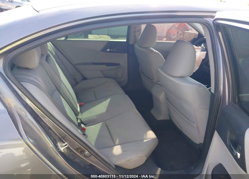 2015 HONDA ACCORD LX VIN: 1HGCR2F33FA160197