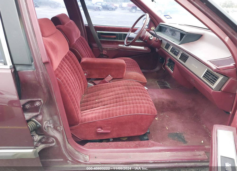 1989 OLDSMOBILE DELTA 88 ROYALE VIN: 1G3HN54C8K1812309