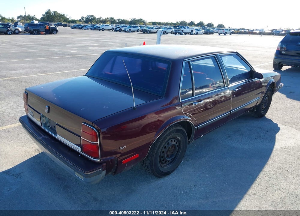 1989 OLDSMOBILE DELTA 88 ROYALE VIN: 1G3HN54C8K1812309