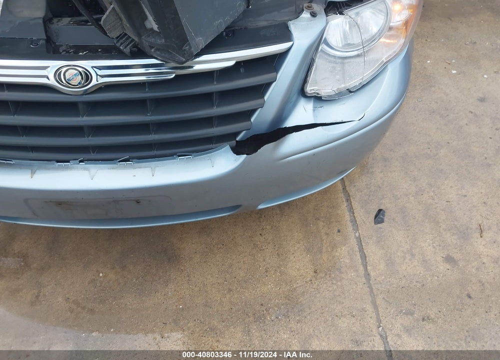 2005 CHRYSLER TOWN & COUNTRY LX VIN: 2C4GP44R45R319764