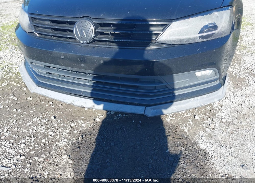 2015 VOLKSWAGEN JETTA 1.8T SE VIN: 3VWD17AJ2FM306344