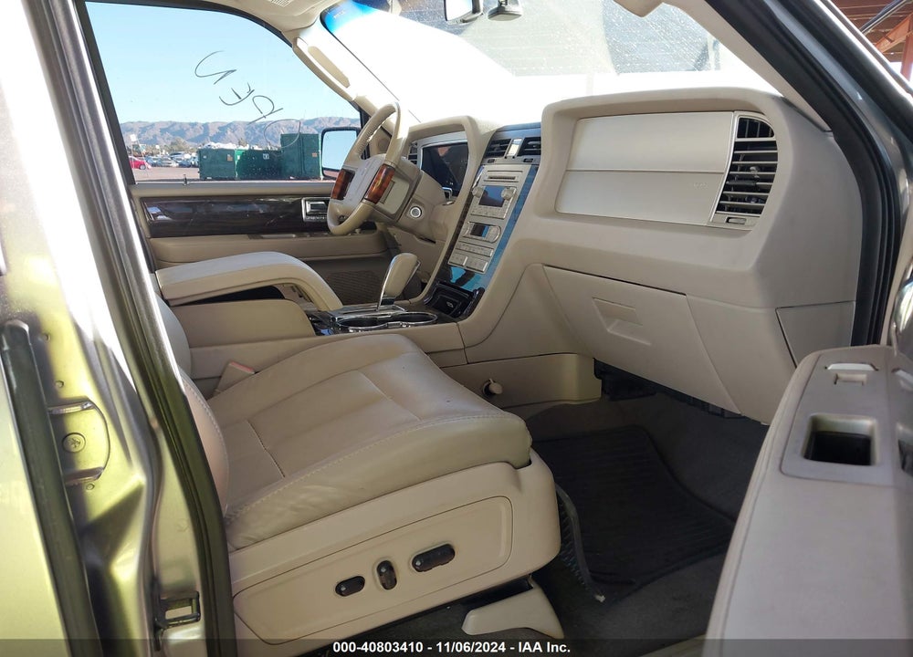 2008 LINCOLN NAVIGATOR VIN: 5LMFU27548LJ16901