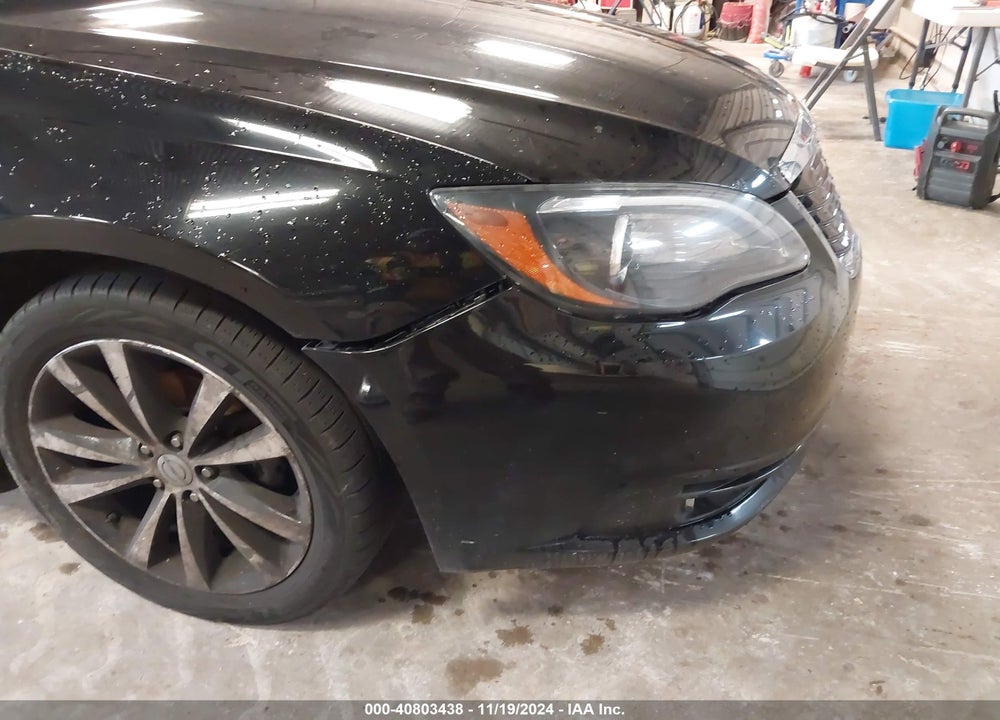 2011 CHRYSLER 200 S VIN: 1C3BC8FGXBN567670