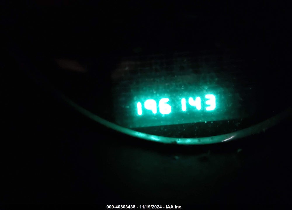2011 CHRYSLER 200 S VIN: 1C3BC8FGXBN567670