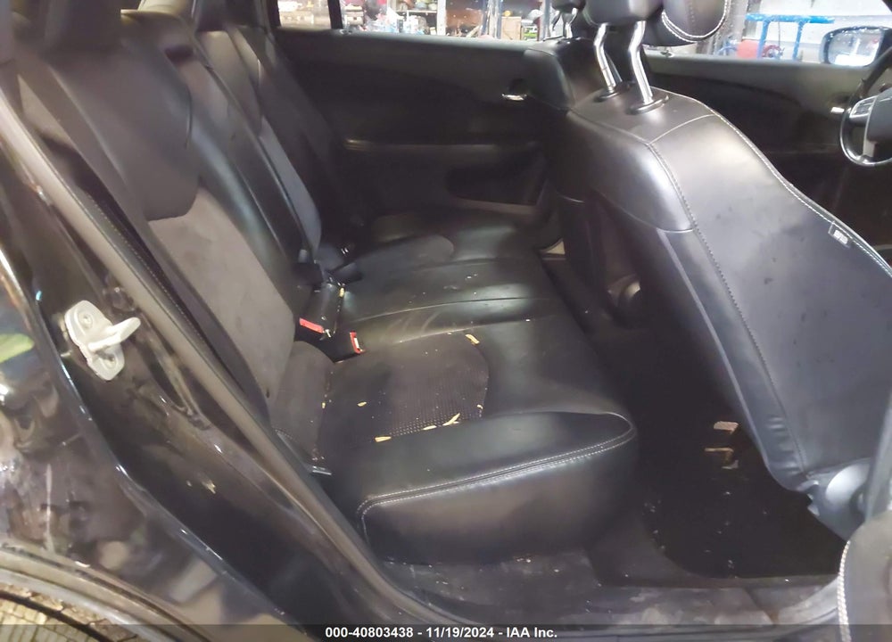 2011 CHRYSLER 200 S VIN: 1C3BC8FGXBN567670