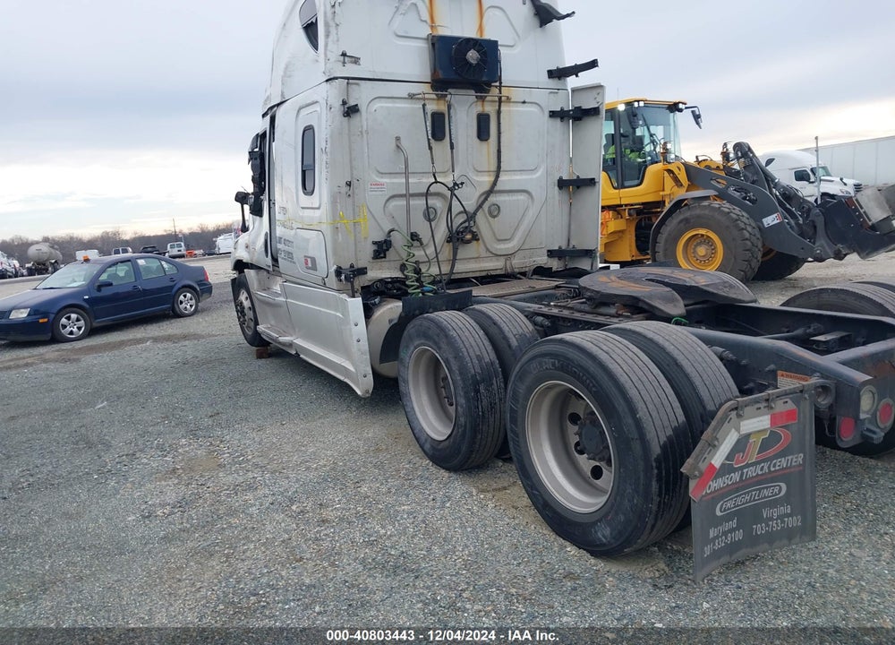 2017 FREIGHTLINER CASCADIA 125 VIN: 3AKJGLDR0HSHY8024