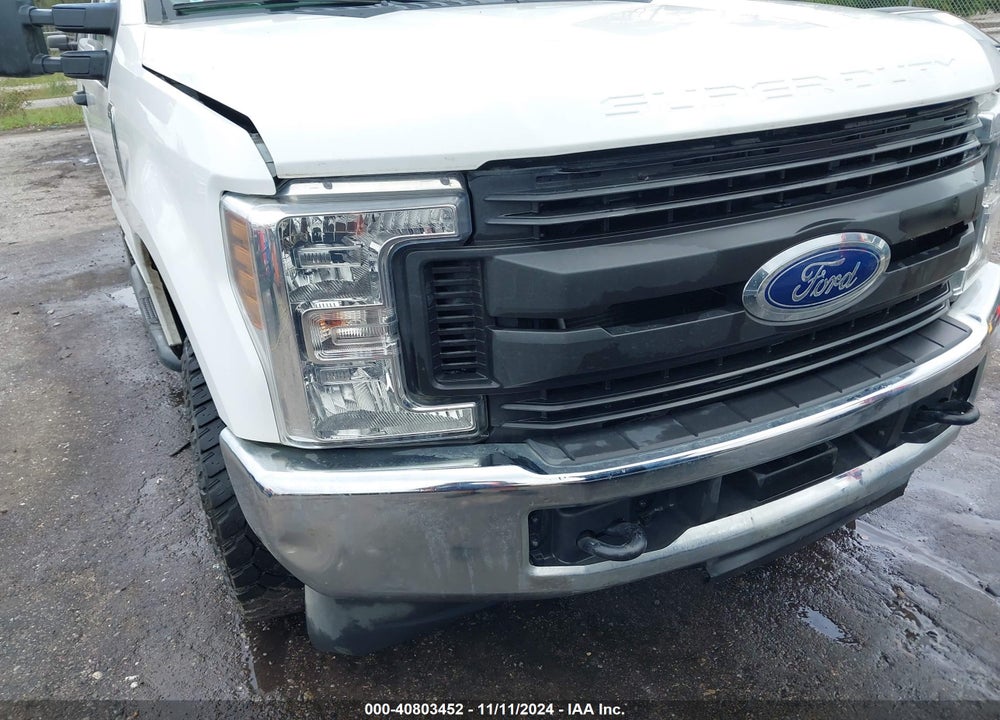 2019 FORD F-250 XL VIN: 1FTBF2B62KEF63495