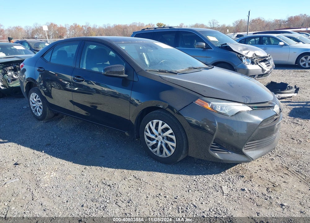 2018 TOYOTA COROLLA LE VIN: 5YFBURHE8JP753512