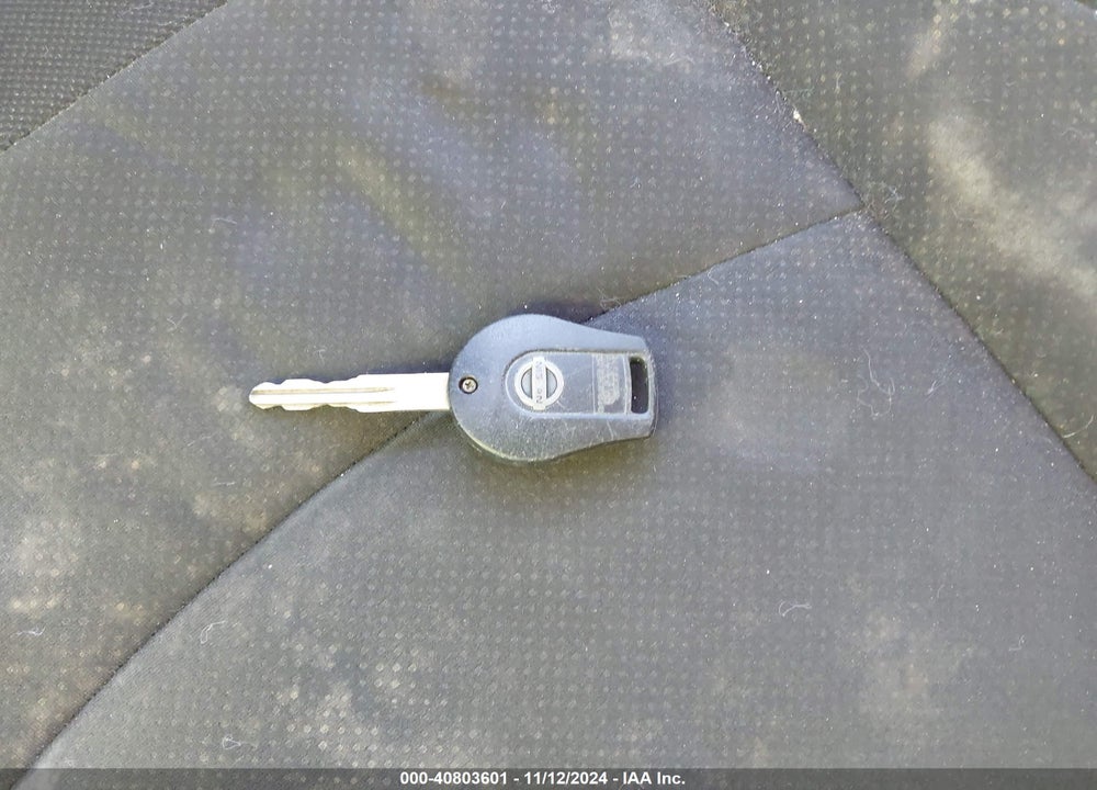 2010 NISSAN ROGUE S VIN: JN8AS5MV2AW605139
