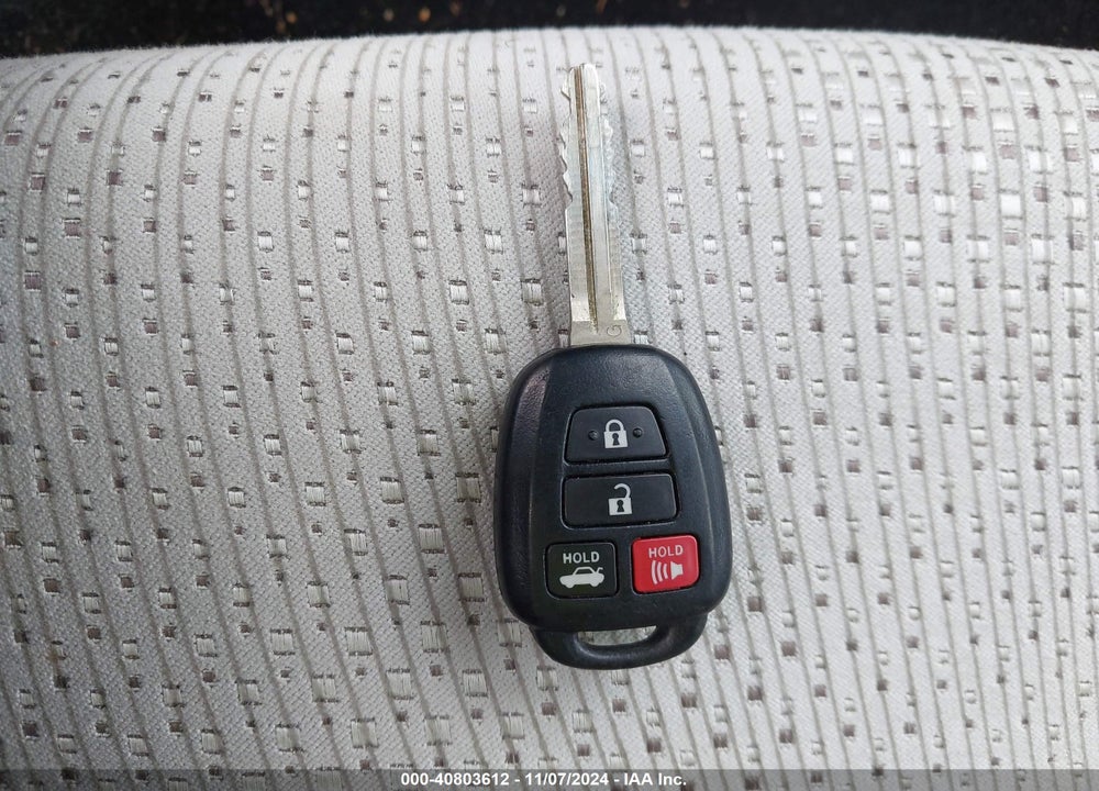 2013 TOYOTA CAMRY LE VIN: 4T1BF1FKXDU648123