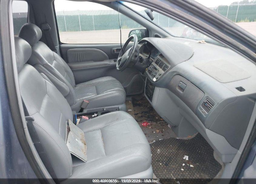 2000 TOYOTA SIENNA XLE VIN: 4T3ZF13C8YU213416