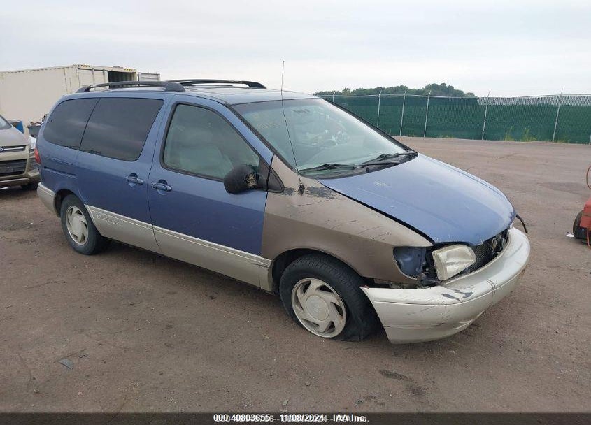 2000 TOYOTA SIENNA XLE VIN: 4T3ZF13C8YU213416