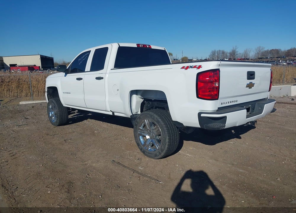 2017 CHEVROLET SILVERADO 1500 CUSTOM VIN: 1GCVKPEC7HZ243940