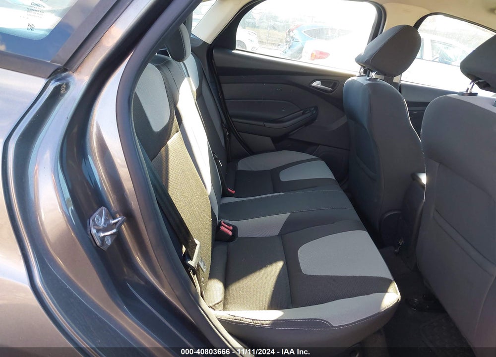 2014 FORD FOCUS SE VIN: 1FADP3F20EL409490