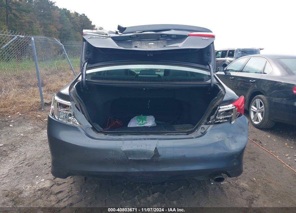 2013 TOYOTA CAMRY SE VIN: 4T1BF1FK2DU255779