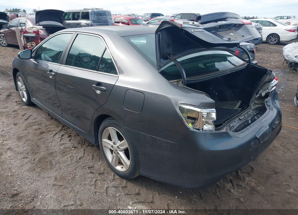 2013 TOYOTA CAMRY SE VIN: 4T1BF1FK2DU255779