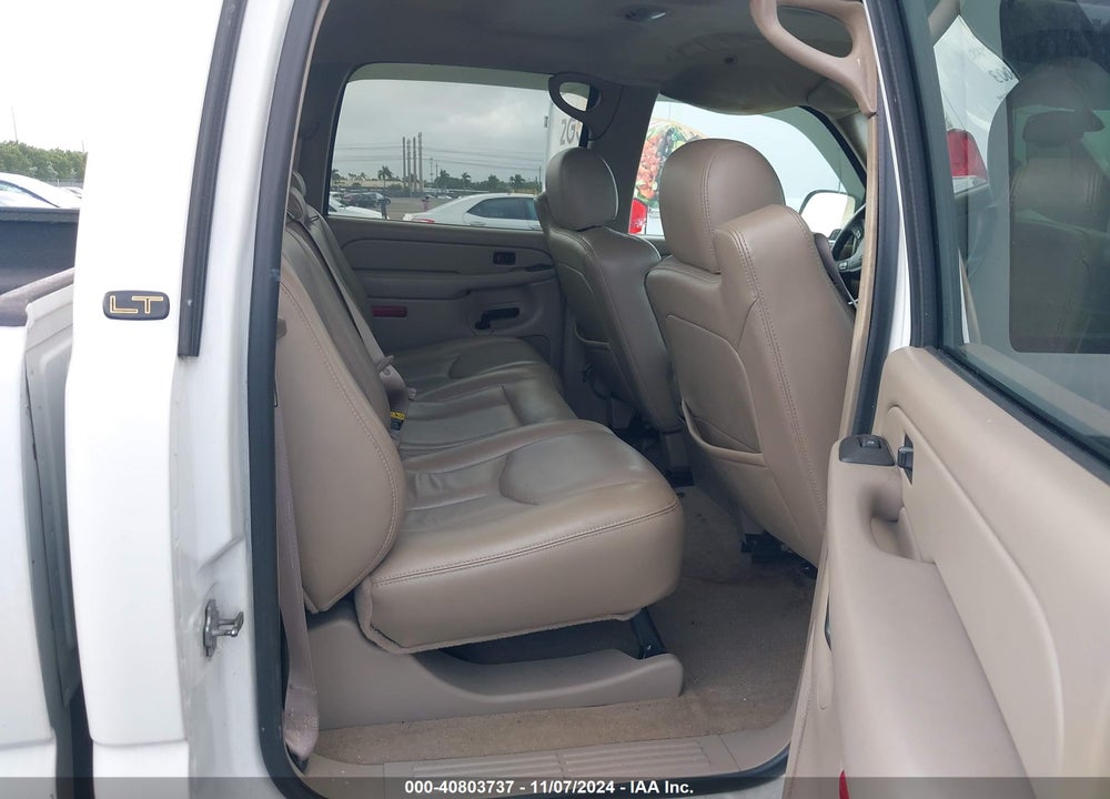 2005 CHEVROLET SILVERADO 2500HD LT VIN: 1GCHK23255F837613