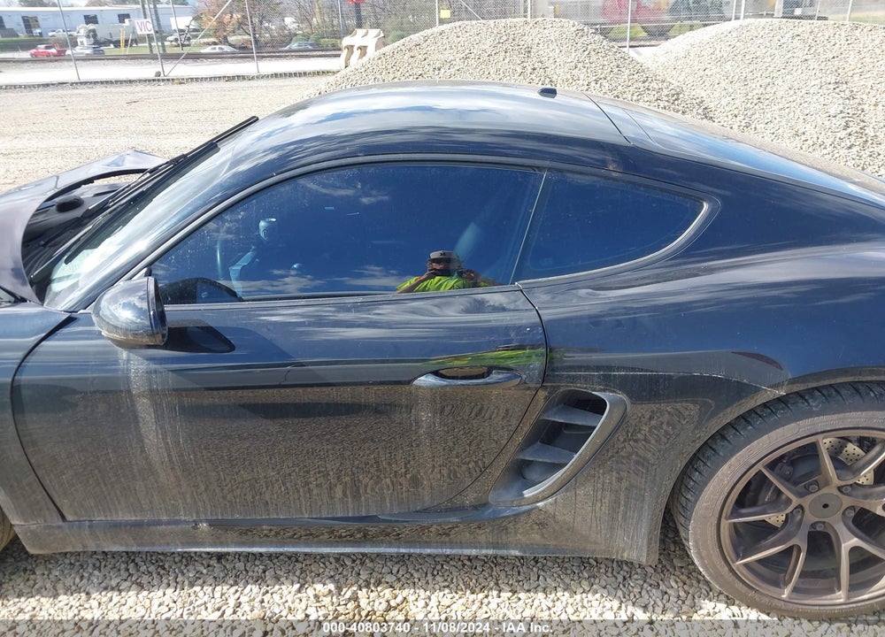 2018 PORSCHE 718 CAYMAN VIN: WP0AA2A85JK261423