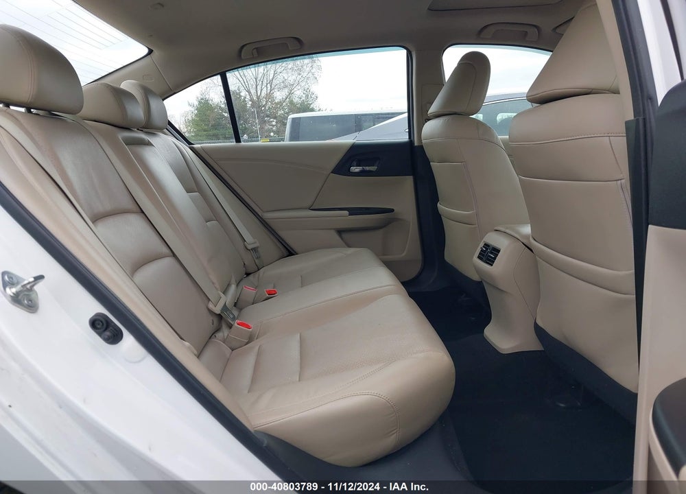 2016 HONDA ACCORD EX-L VIN: 1HGCR2F84GA023654